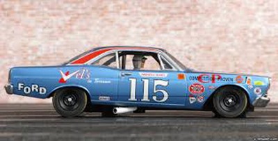 Monogram 85-4831  '67 Ford Fairlane   #115   Parnelli Jones  NIB