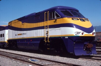 WCE 905 F-59PHI VANCOUVER BC (WEST COAST EXPRESS) ORIGINAL SLIDE 08-06-96 T7-6