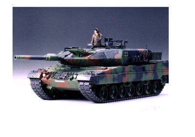 Tamiya 35242 1/35 German Military Battle Tank Leopard 2A5