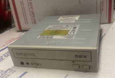 Creative BEIGE 52X  IDE CD ROM , CD Rom Media Player with disk
