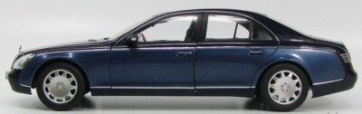 AUTOART 2005 MAYBACH 57S Very Rare Dealer Edition 1:18*Brand