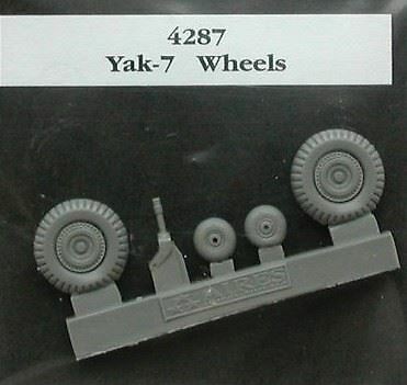 AIRES HOBBY 1/48 YAK7 WHEELS PAINT MASKS D 4287