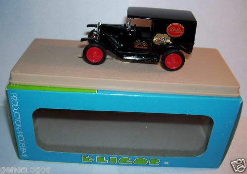 OPO 10 - Voiture 1:43 Compatible avec Renault Twingo Noir (REN8
