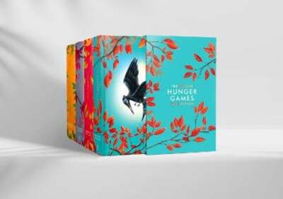 Deluxe Hunger Games Collection (4 book set) by Suzanne Collins: New
