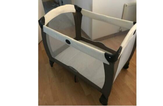 Graco Travel Cot In East Kilbride Glasgow Gumtree