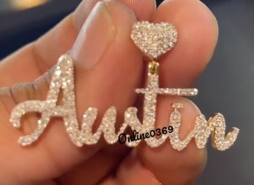 Pre-owned Online0369 Women's Custom Austin Name Pendant 1ct Natural Moissanite 925 Silver Free Stud In White