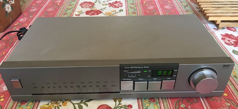 S - Mcs Series 3722 Am / Fm Stereo Tuner