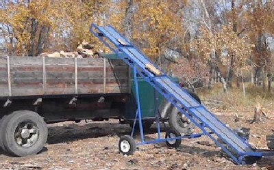 Plans to build a firewood or small bale (hay/straw) conveyor or elevator