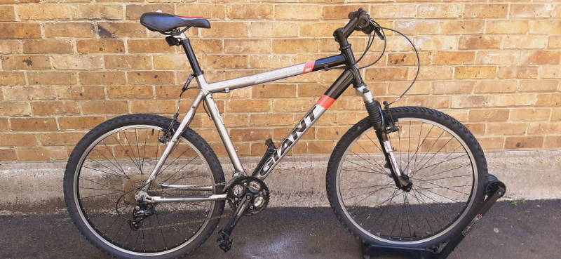 Giant 27 speed mountain bike deals
