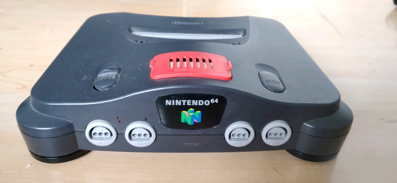nintendo 64 with 2 controllers