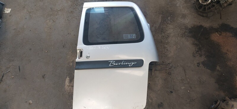 Porte Battante Arriere Droit Pour Citroen Berlingo 1.9 Diesel 1996 213587