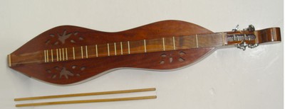 WD Dever Very Nice Hand Made Wood Dulcimer with Case