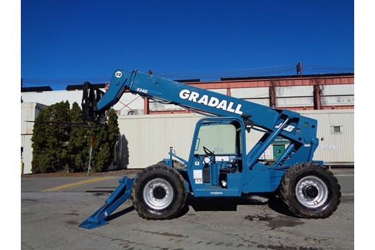 GRADALL 534D-10 TELESCOPIC BOOM TRUCK FORKLIFT DIESEL- 4X4  - 10,000 LBS