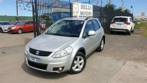 Suzuki x4 машина