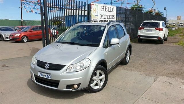 Suzuki x4 машина