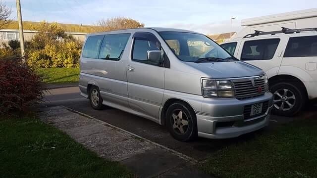 Nissan elgrand 2