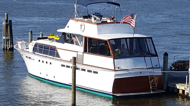 1968 Chris Craft Constellation - 57' Live-Aboard Yacht Motor Boat