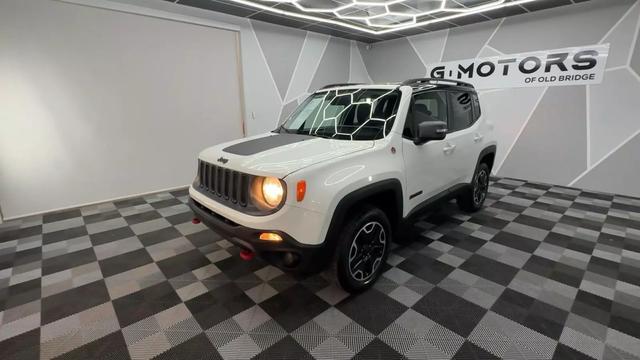 Owner 2016 Jeep Renegade, White with 81824 Miles available now!