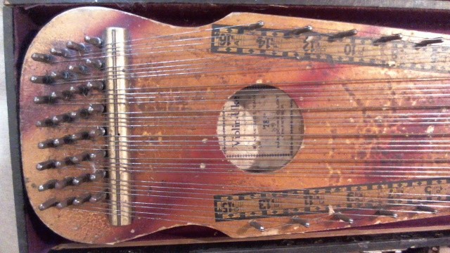 1930's Vintage Marxolin Violin-Uke With Bow And Sheet Music Marx Troy MI