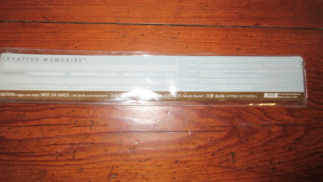 NEW Creative Memories Scrapbookin Tearing Tool Jagged Irregular Distressed Edges