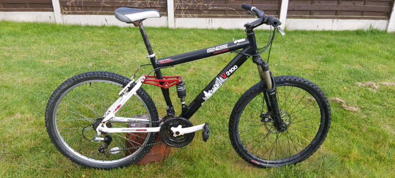 Genesis v2100 full suspension | in Bridlington, East Yorkshire | Gumtree
