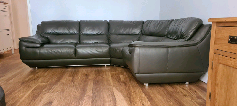 Quality Italian Leather Violino Corner Sofa | in Wirral, Merseyside | Gumtree