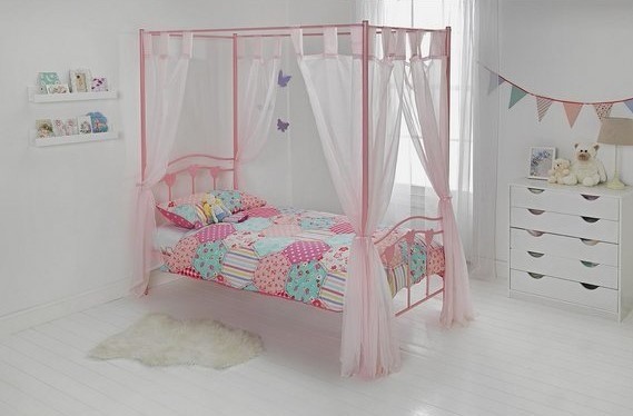 Kids Pink Hearts 4 Poster Bed With Curtains In Liverpool Merseyside