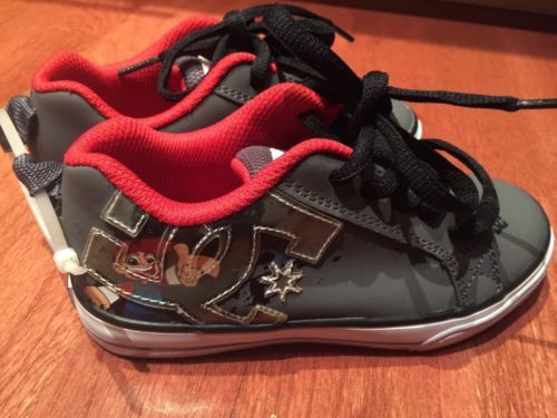 Zapatos de gamuza DC para niños