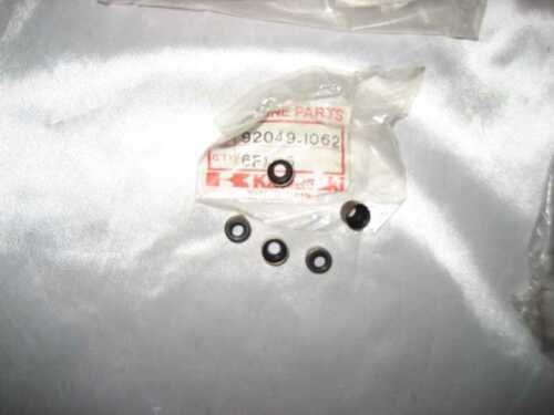 Kawasaki ZZR 1100 ZXT10D 1998 - rocker arm N2337 | eBay Australia
