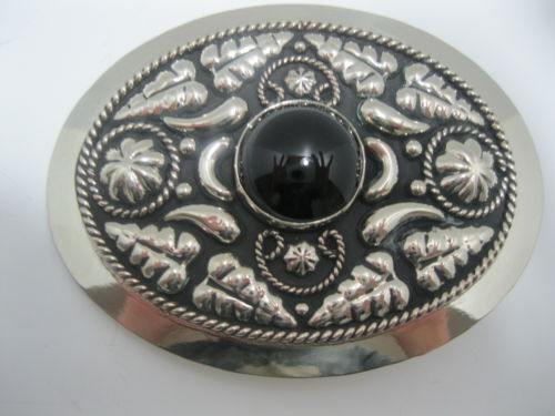 Good American Belt Womens XXS/XS Black Vegan Leather Gold‎ Oval Buckle NWT Good American Belt Womens XXS/XS Black Vegan Leather Gold  main image 2