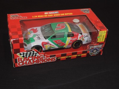  RACING CHAMPIONS NASCAR Terry Labonte DIECAST CAR 5 STOCK 124 UNOPEN MIB