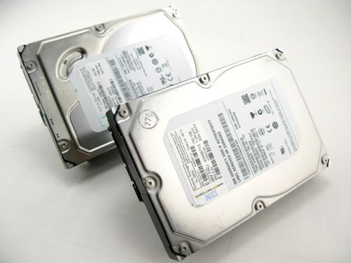 IBM Deskstar ic35l060aver07-0 07n6655 61.5GB IDE Hard Drive IBM Deskstar ic35l060aver07-0 07n6655 61.5GB IDE Hard Drive
