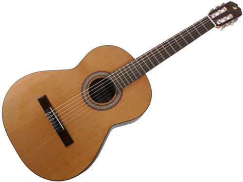 ADMIRA Classical Guitars