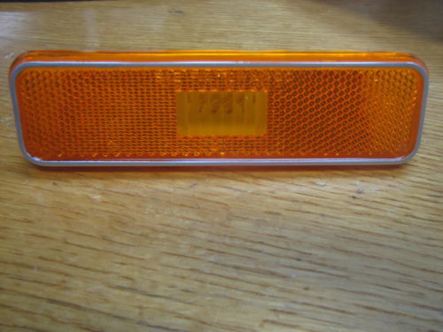 NOS OEM HONDA 1984-2007 CH Reflex Réflecteur 33741-ME8-612 EUR 35,04