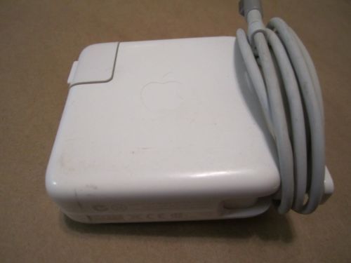 Apple Quicktake AC Adapter For Quicktake, 100 And Quicktake 150 