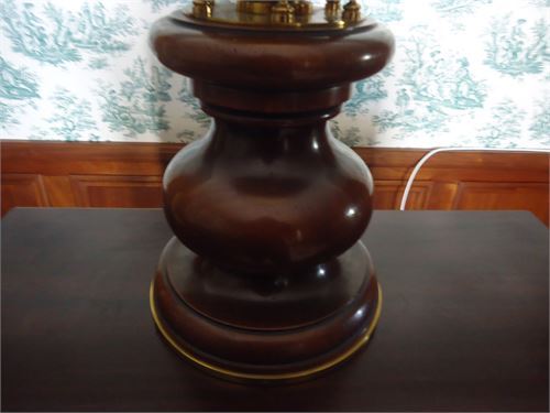 SALEM TABLE LAMP , BAROMETER ,CLOCK  WITH TURNING BASE PRICE REDUCED