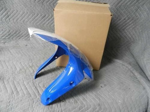 アクセサリー C8 Ninja ZX-25R (2020-) ドライブチェーンガード --