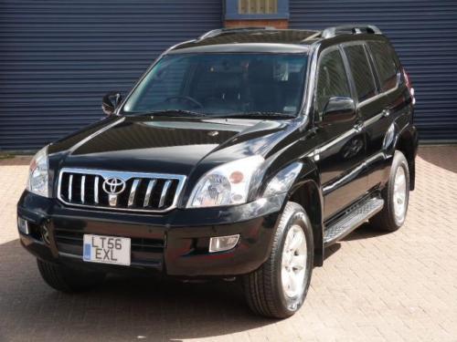 Toyota Land Cruiser 2004