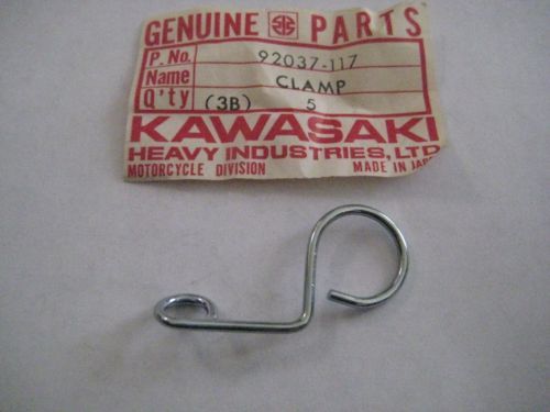 もね  1976 Kawasaki KZ400 OHC K767) misc bike bolts parts mounts
