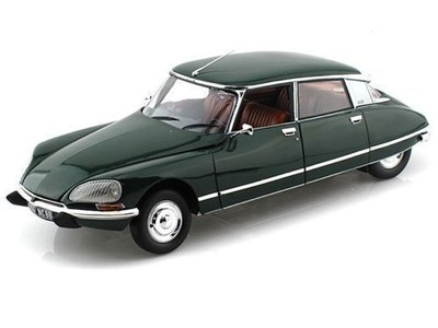 1:18 Novelty Norev Citroën DS 23 Pallas 1972 Arbor Green