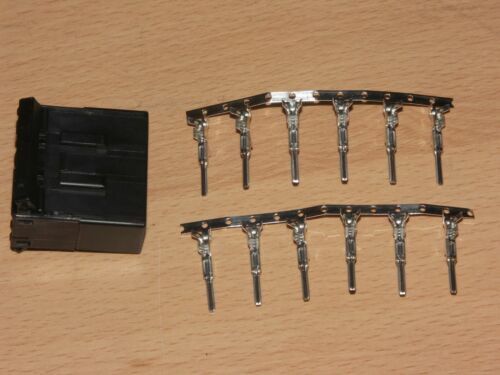 KONABE專用 Harley Davidson OEM 73112-96BK AMP/TE 12 Wire FEMALE
