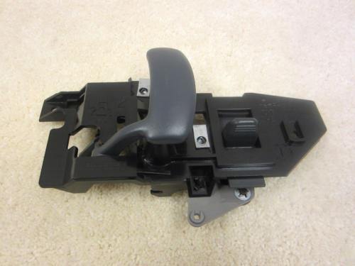 Genuine Ford A-Pillar Assist Handle Bolt Cover – 2006-2014 Expedition – Black OEM