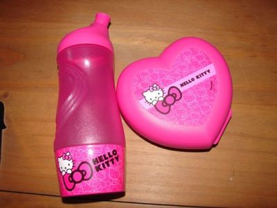 Gobelet hello kitty pour l'anniversaire de votre enfant