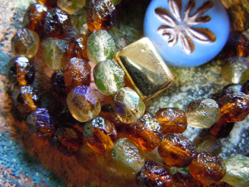 Aus Glas Strang Perlen, Gläser