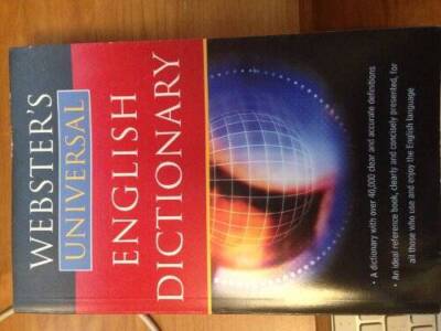 Websters Universal English Dictionary - Paperback - VERY GOOD