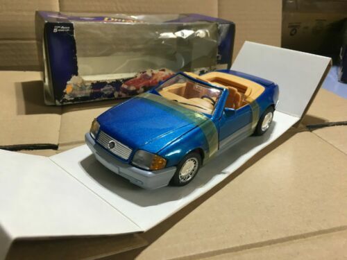 Modellautos, - LKWs & -Busse im Maßstab 1:24