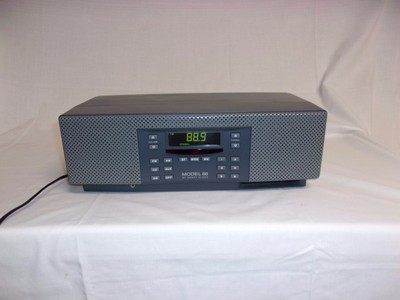 HENRY KLOSS Model 88 AM  FM Stereo Compact Radio w CD amp AUX Inputs 