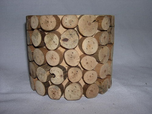WOOD & TREE BRANCH PIECES TOILET PAPER HOLDER