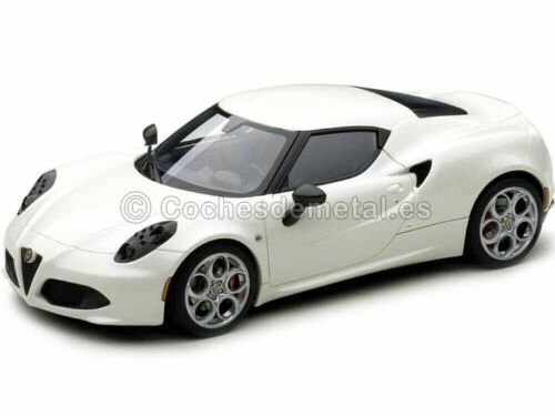 Modellini statici auto AUTOart per Alfa Romeo