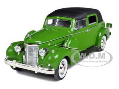 1938 CADILLAC SERIES 90 V16 FLEETWOOD GREEN 1/32 MODEL BY SIGNATURE MODELS 32340